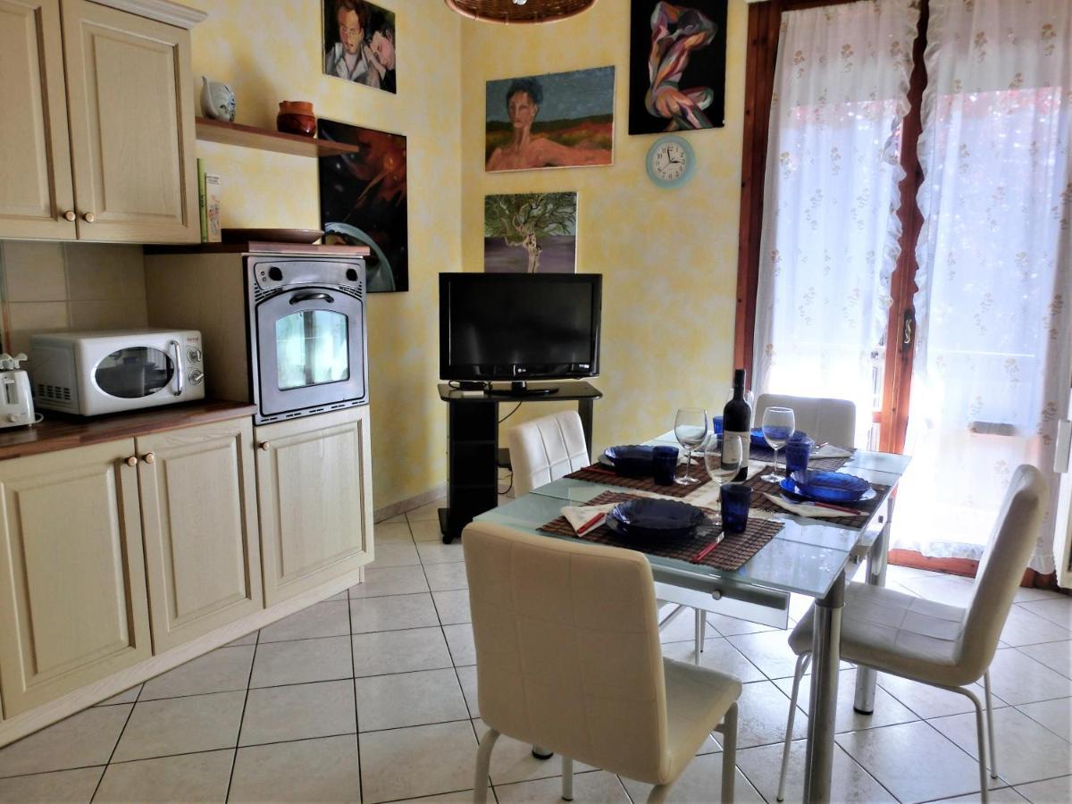 Casa Di Giada Appartamento Luminoso A Due Passi Dalla Tramvia Per Firenze Scandicci Luaran gambar