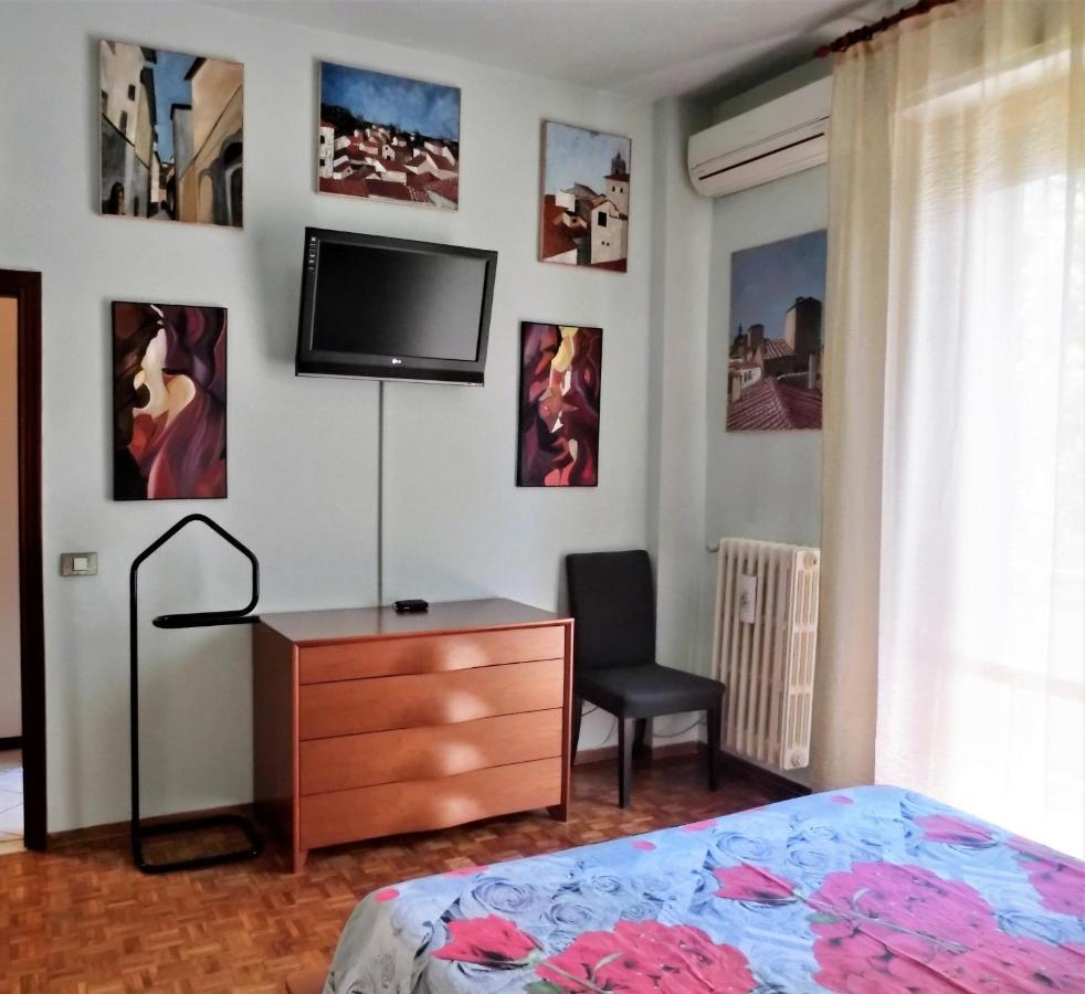 Casa Di Giada Appartamento Luminoso A Due Passi Dalla Tramvia Per Firenze Scandicci Luaran gambar